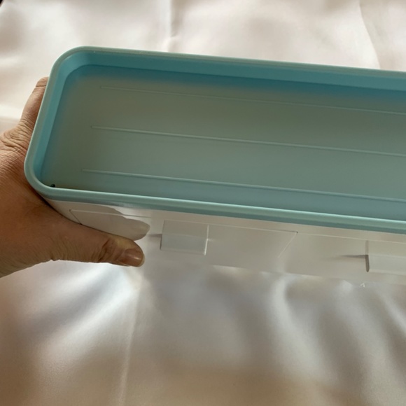 NIB! Four Cup Toothbrush Rack in Blue and White! - Picture 13 of 16